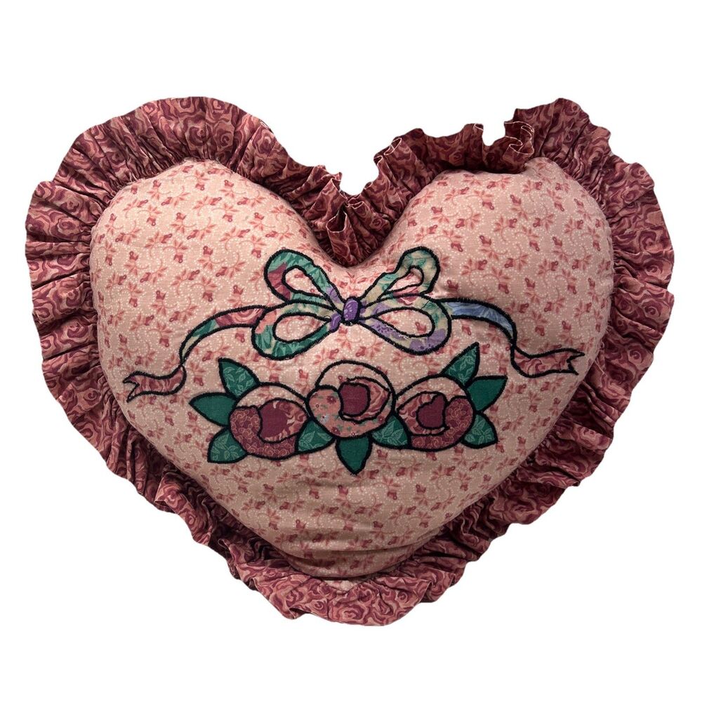 Vintage‎ Country Cottage Ruffled Heart Throw Pillow W/ Floral Embroidery